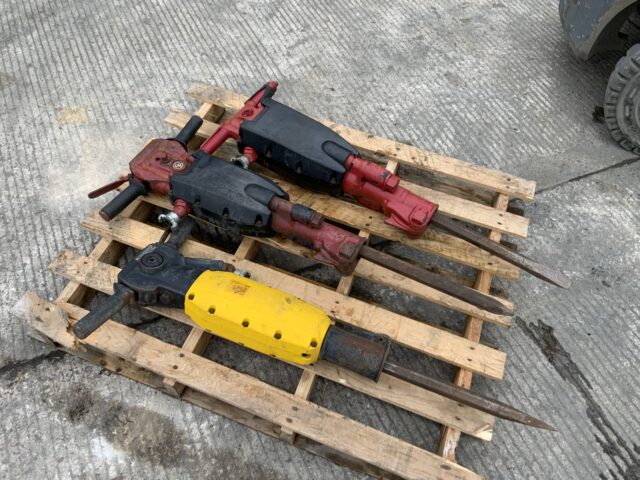 X3 Air Breaker Guns comes with Chisels