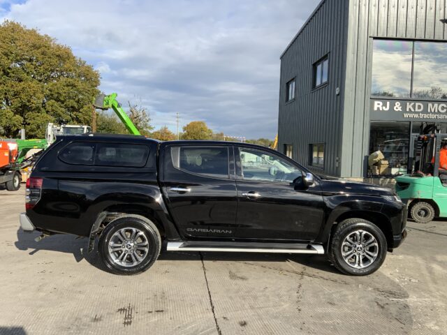 Mitsubishi L200 2.2 DI-D DC Barbarian Auto 4WD Euro 6 (s/s) 4dr (ST24937)