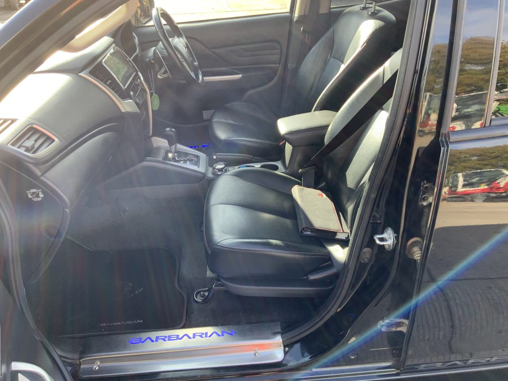 Mitsubishi L200 2.2 DI-D DC Barbarian Auto 4WD Euro 6 (s/s) 4dr (ST24937)