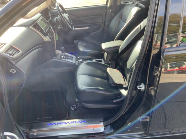 Mitsubishi L200 2.2 DI-D DC Barbarian Auto 4WD Euro 6 (s/s) 4dr (ST24937)