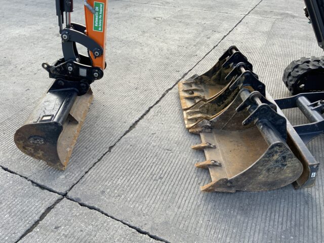 Doosan DX27Z Series 7 Digger (ST24961)