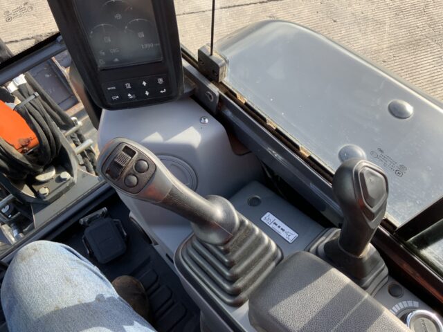 Doosan DX27Z Series 7 Digger (ST24961)