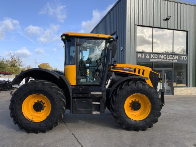 JCB 4220 Fastrac Tractor (ST24436)