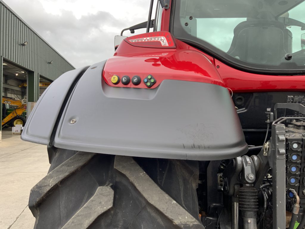 Valtra T254 Versu Tractor (ST24771)