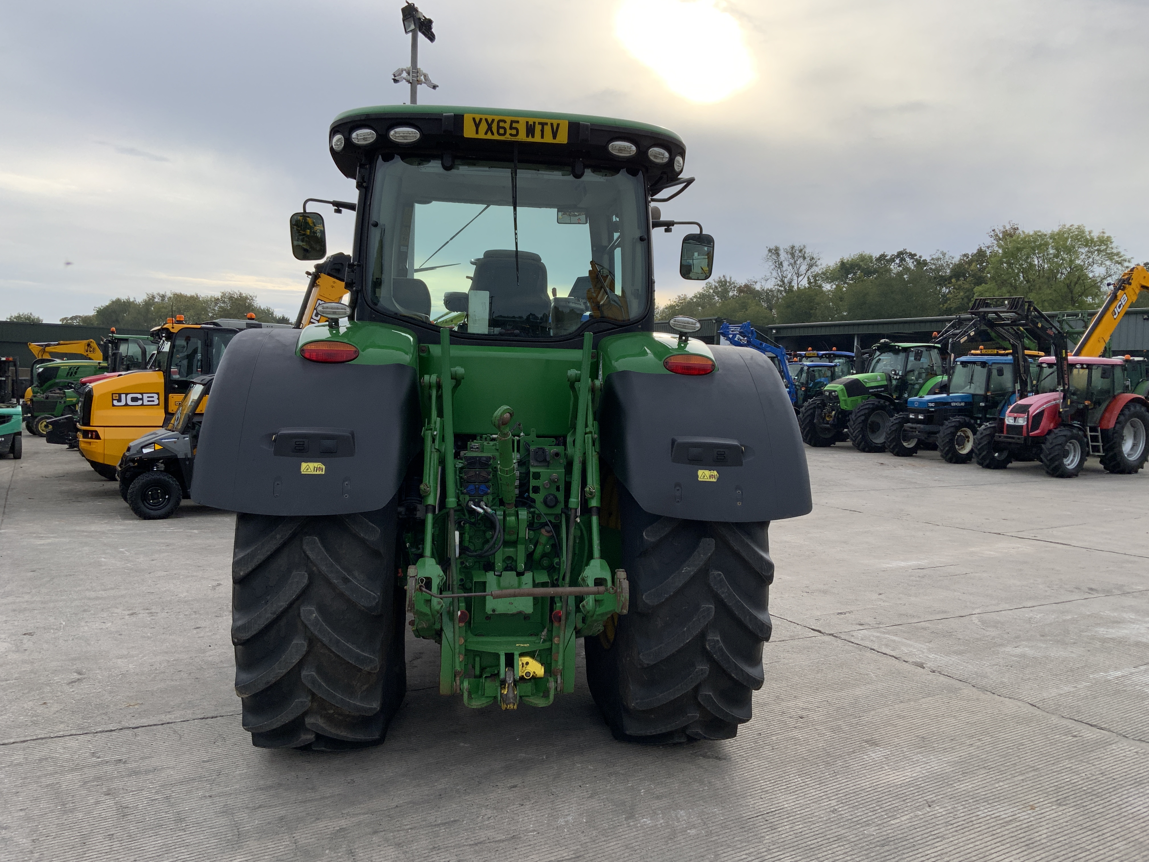 John Deere 7290R Tractor (ST24391)