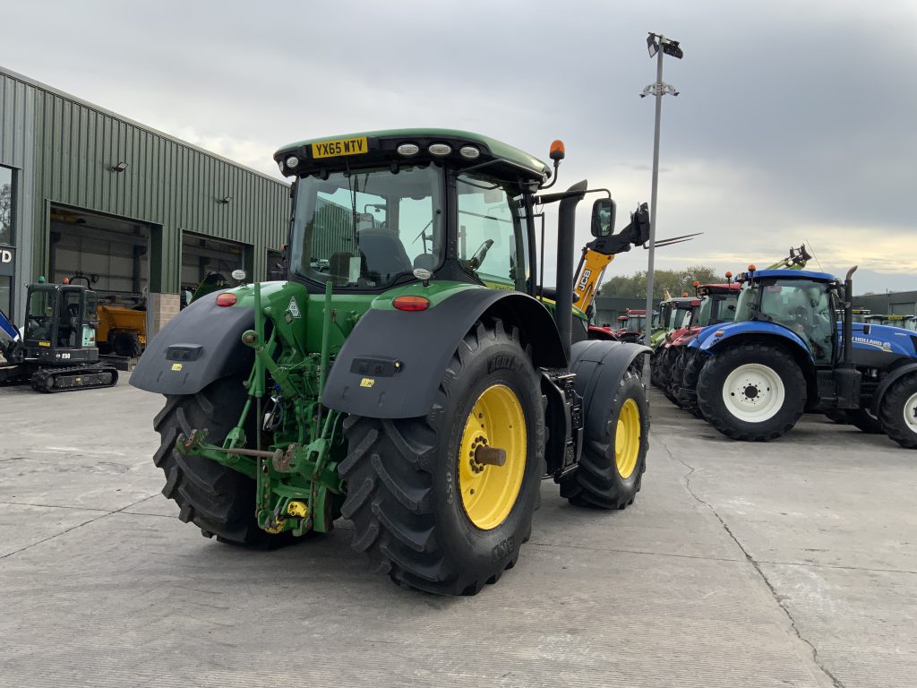 John Deere 7290R Tractor (ST24391)