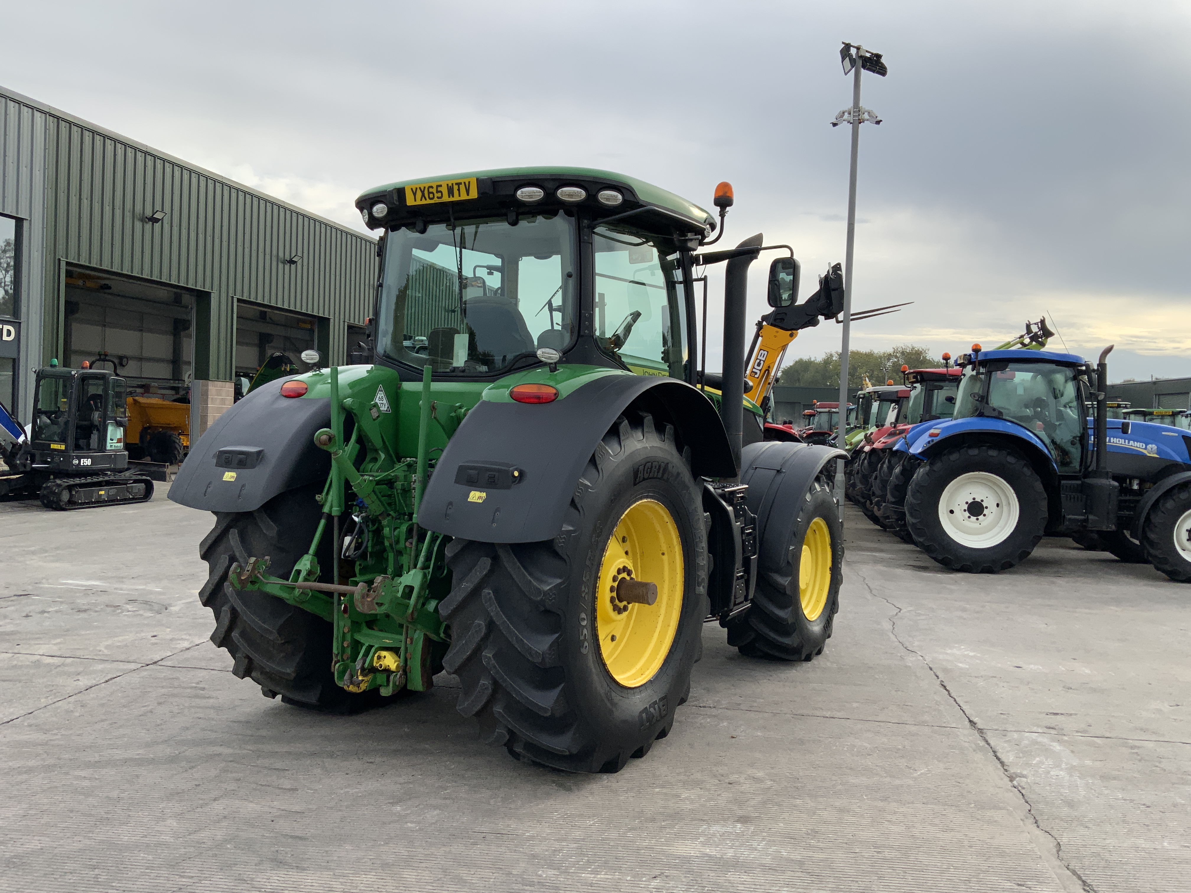 John Deere 7290R Tractor (ST24391)