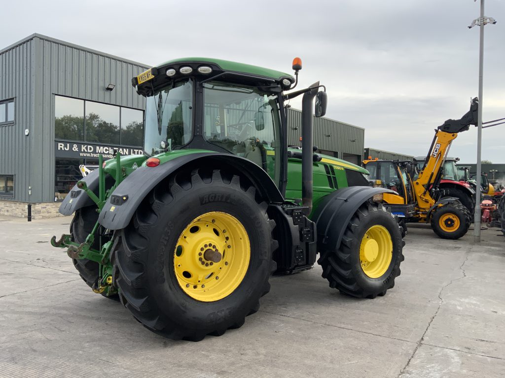 John Deere 7290R Tractor (ST24391)