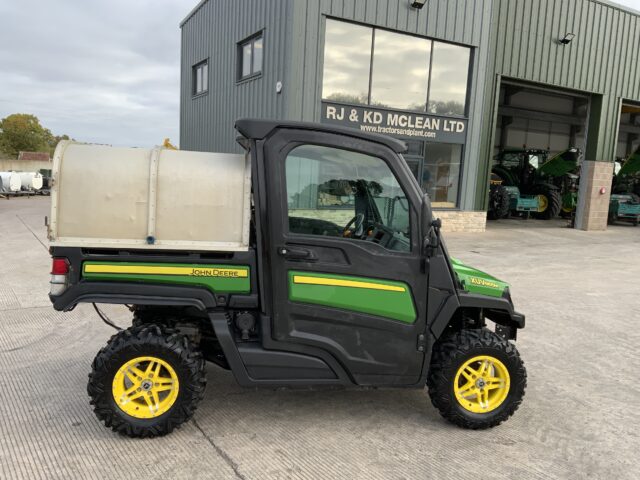 John Deere XUV 865M Gator (ST24574)
