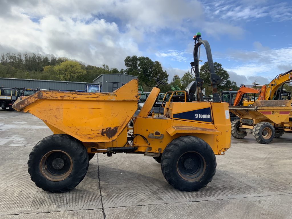 Thwaites 9 Tonne Straight Tip Dumper (ST24817)