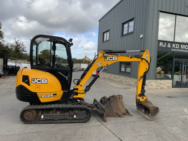 JCB 8026 CTS Digger (ST24930)