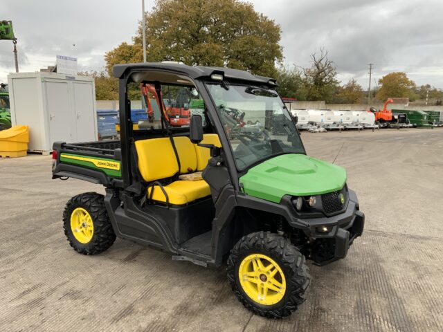 John Deere XUV 865M Gator (ST24539)