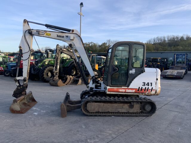 Bobcat 341 Digger (ST24915)