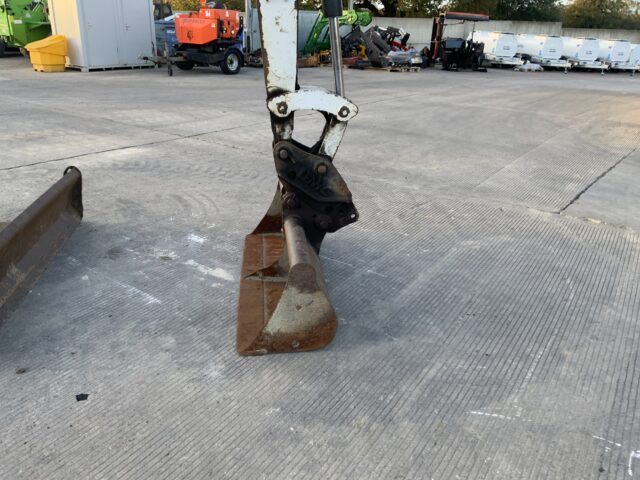 Bobcat 341 Digger (ST24915)