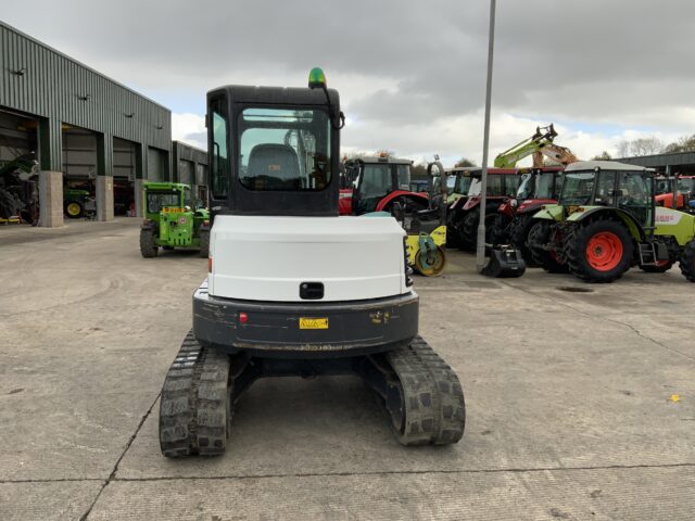 Bobcat E50 Digger