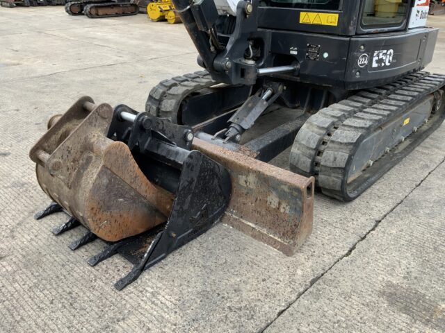 Bobcat E50 Digger