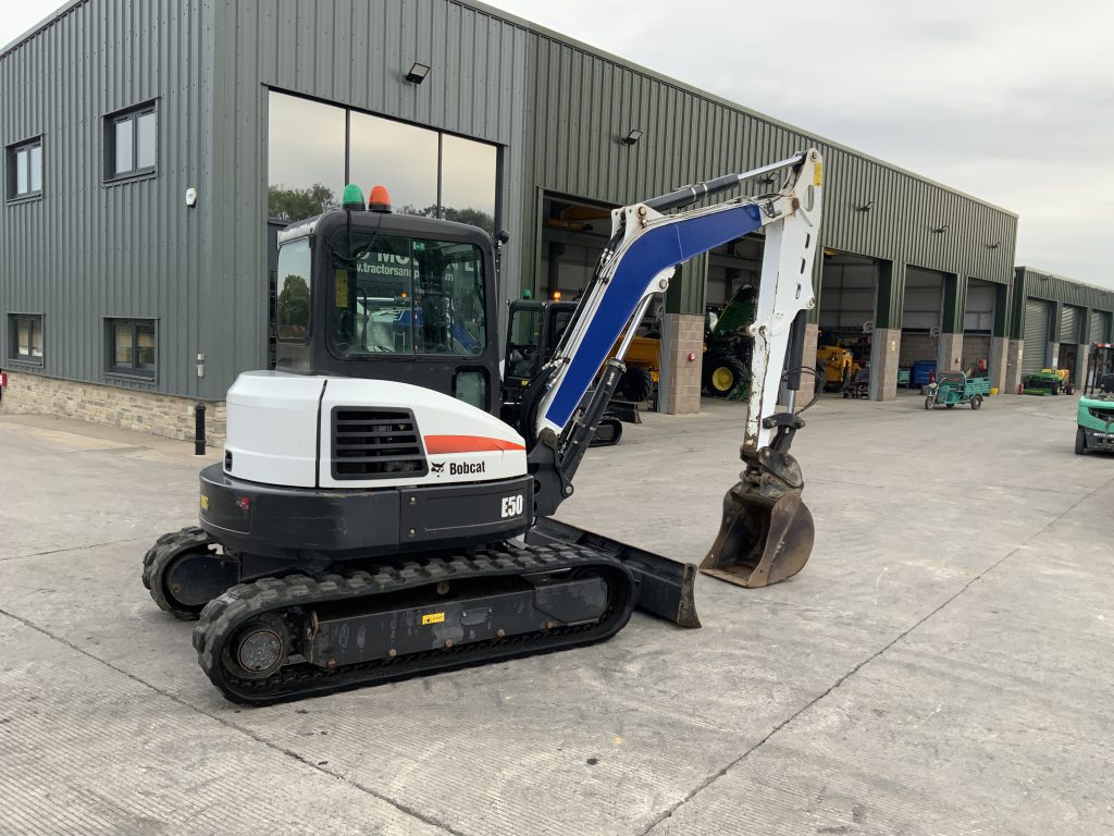 Bobcat E50 Digger (ST24686)