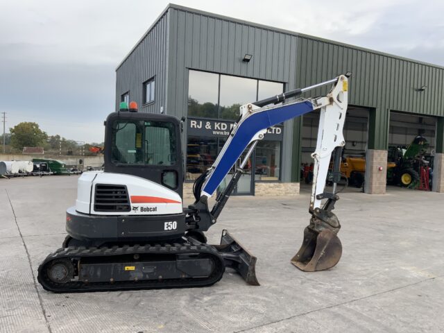 Bobcat E50 Digger (ST24686)