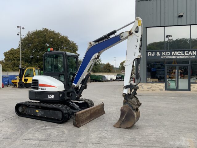 Bobcat E50 Digger (ST24686)