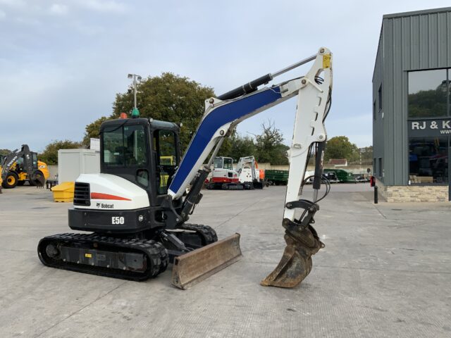 Bobcat E50 Digger (ST24688)