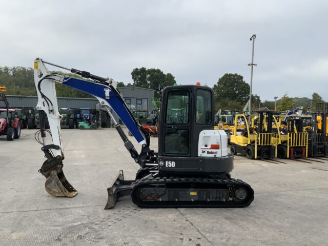 Bobcat E50 Digger (ST24688)