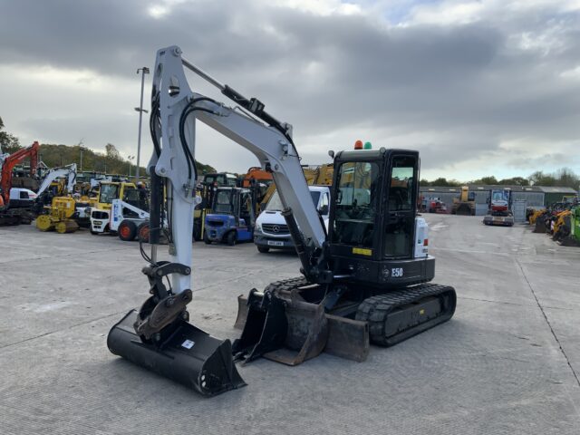 Bobcat E50 Digger (ST24799)