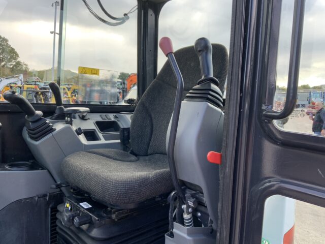 Bobcat E50 Digger (ST24799)