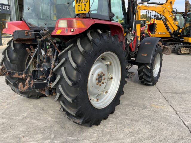 Case JXU 105 Tractor (ST23938)