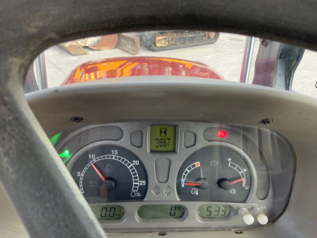 Case JXU 105 Tractor (ST23938)