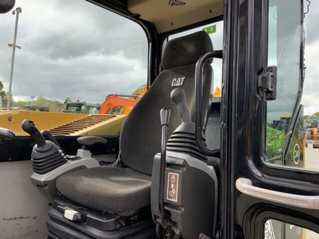 CAT 308E2 CR Digger