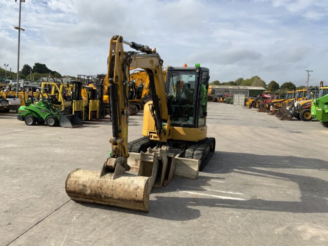 Caterpillar 305E2 CR Digger (ST24576)