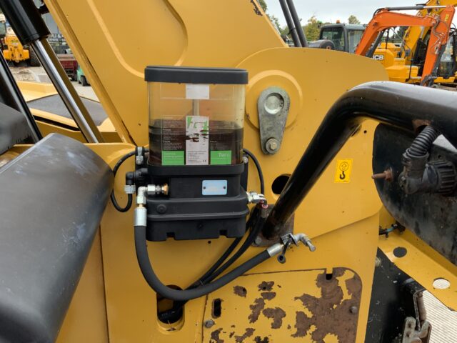 Caterpillar TH336 AG Telehandler (ST24245)