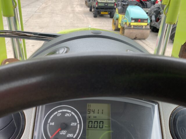 Claas Arion 530 Tractor (ST24310)