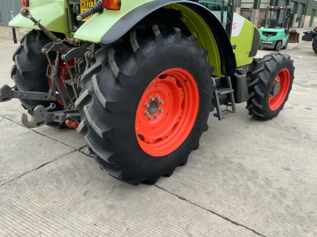 Claas Celtis 426RC Tractor (ST24608)