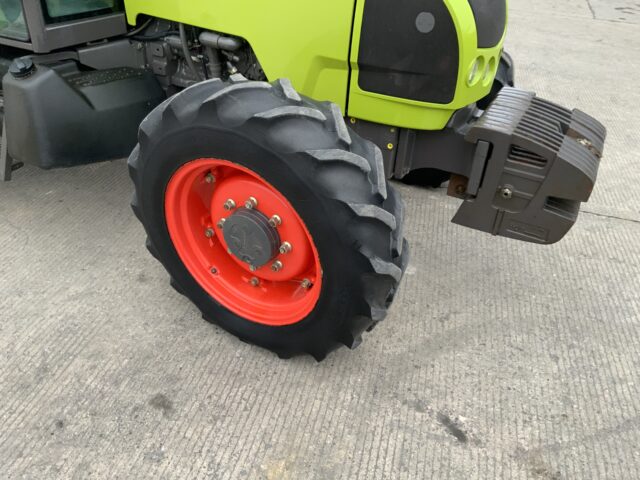 Claas Celtis 426RC Tractor (ST24608)
