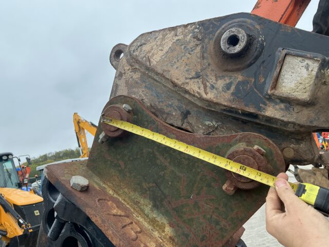 CNH Breaker