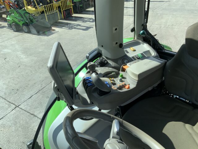 DeutzFahr 7250 TTV Agrotron Tractor (ST24394)