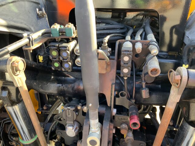 JCB 4220 Fastrac Tractor (ST24436)