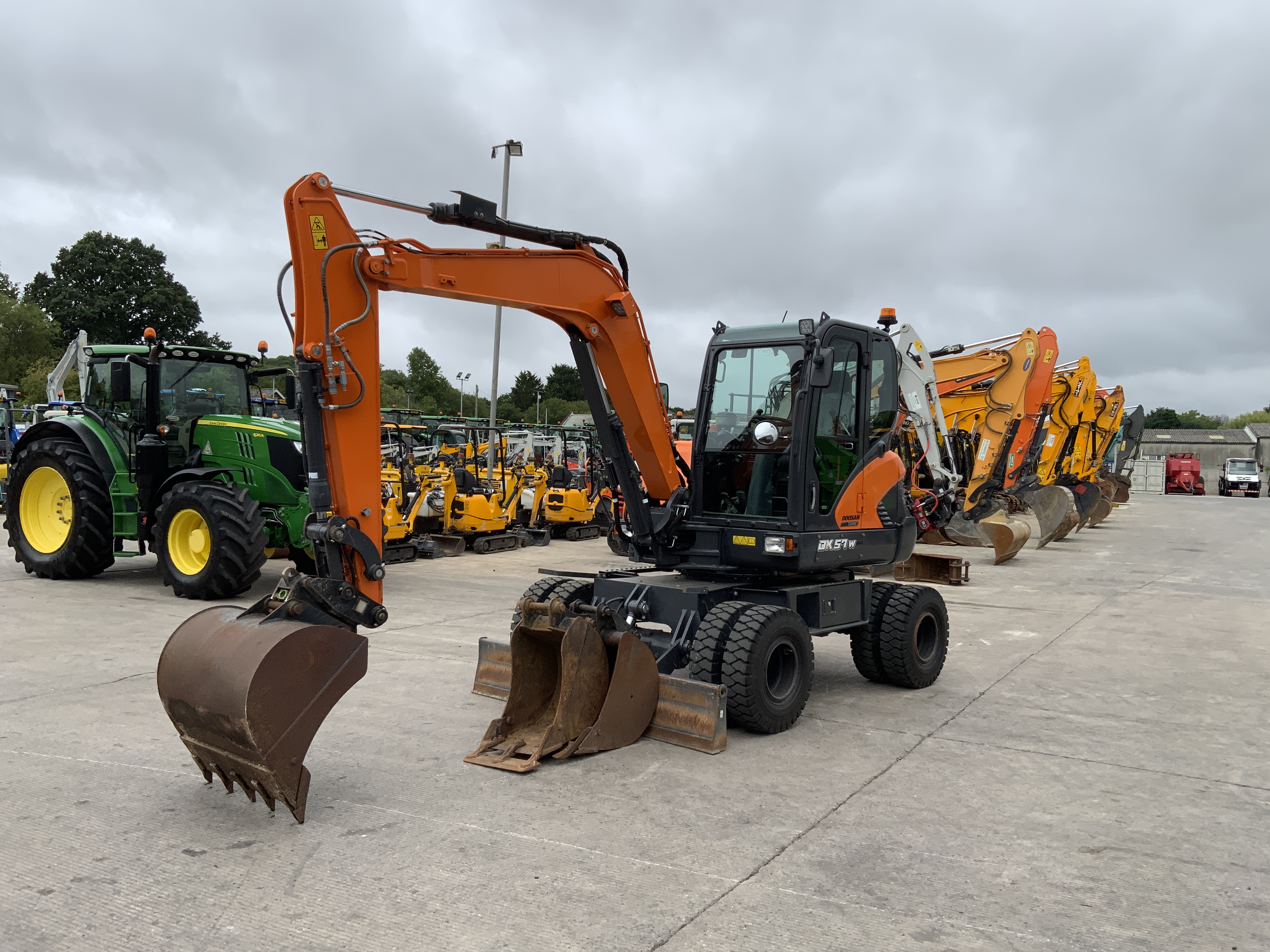 Doosan DX57 Wheeled Excavator (ST23100)