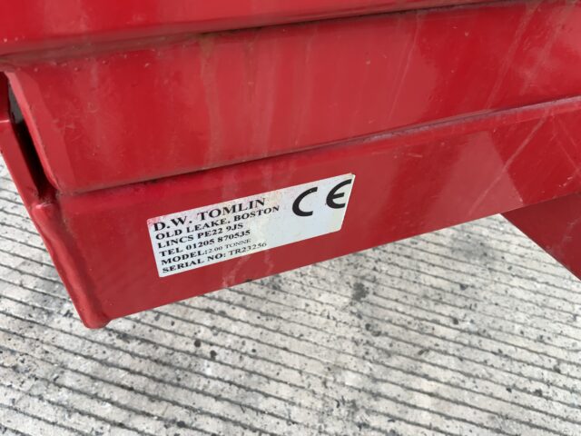 DW Tomlin 2 Tonne Single Axle Tipping Trailer (ST24739)