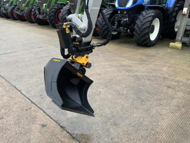 Engcon ECO2B-S30s/180 TiltRotator