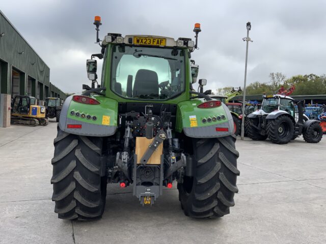 Fendt 722 Profi Plus Tractor (ST24772)