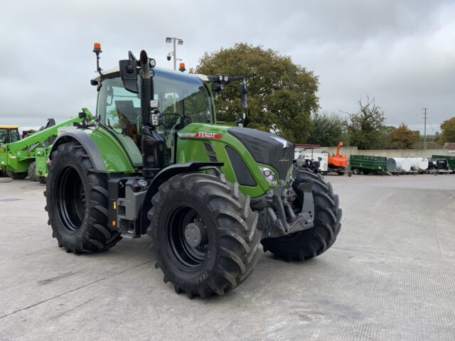 Fendt 722 Profi Plus Tractor (ST24772)