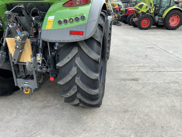 Fendt 722 Profi Plus Tractor (ST24772)