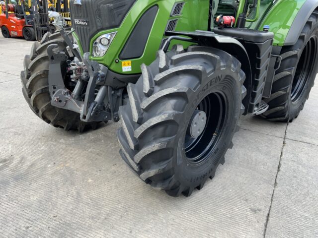 Fendt 722 Profi Plus Tractor (ST24772)