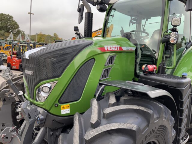 Fendt 722 Profi Plus Tractor (ST24772)