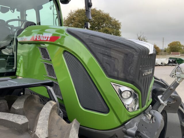 Fendt 722 Profi Plus Tractor (ST24772)