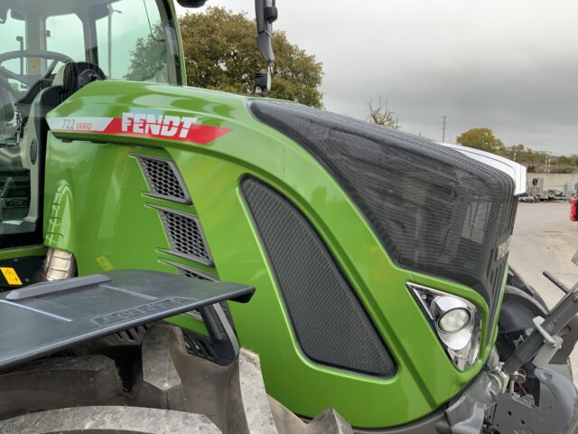 Fendt 722 Profi Plus Tractor (ST24772)