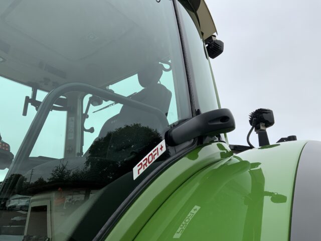Fendt 722 Profi Plus Tractor (ST24772)