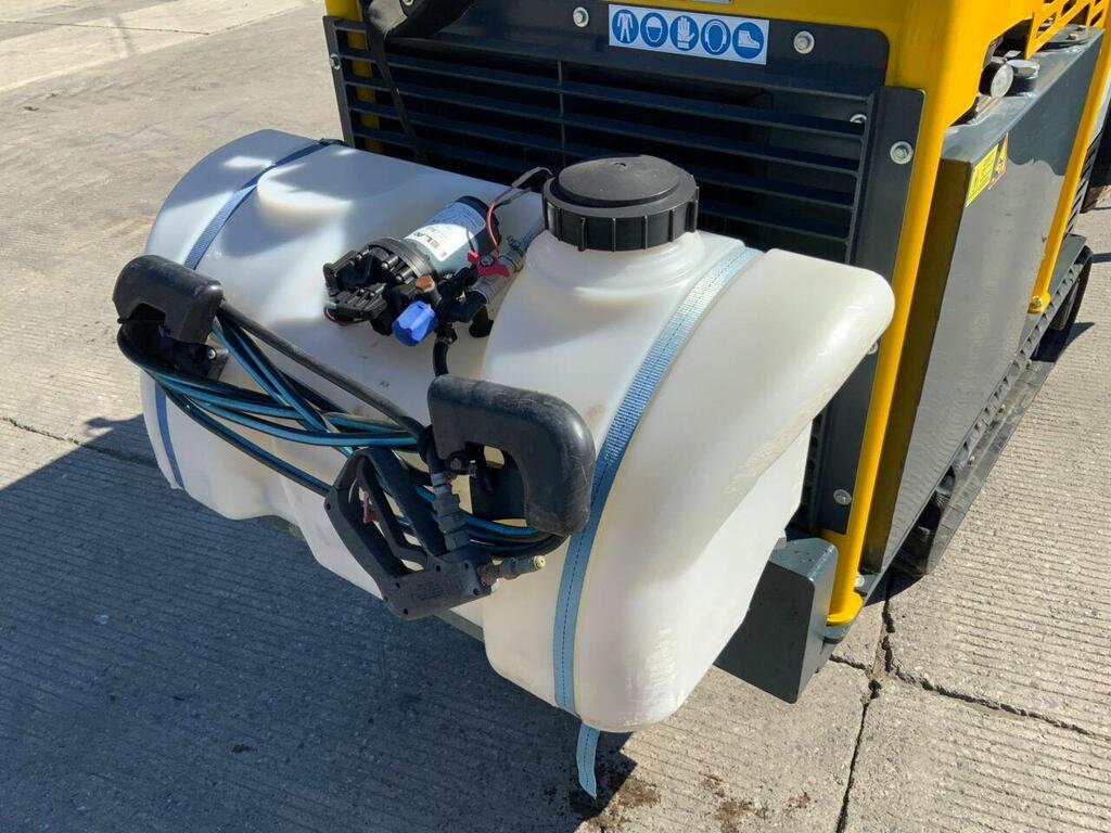 Garbin Fiber Remote Control Tracked Excavator 450E (ST22898)